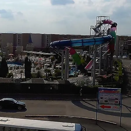 Aquapark 1 Апартамент *